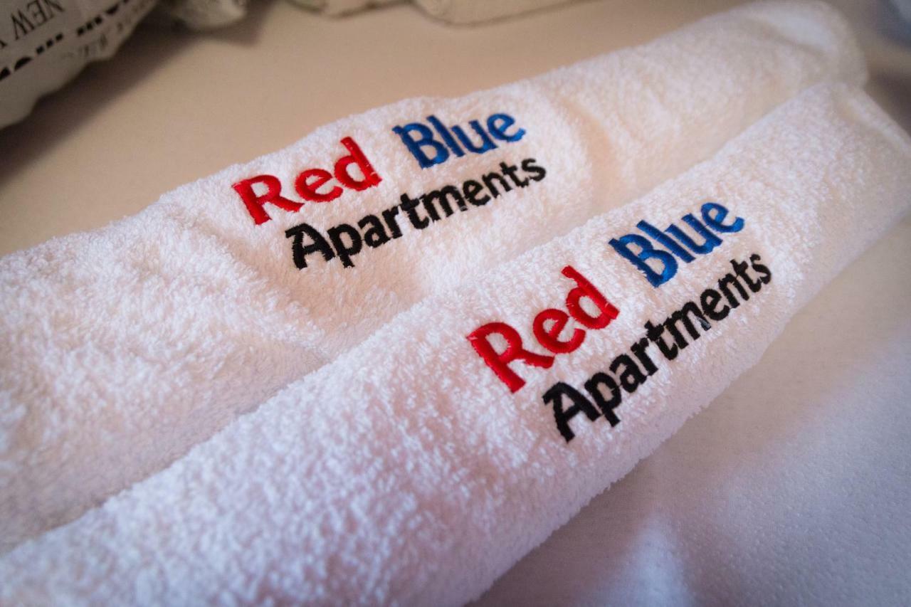 Design Apartments Red Blue オシエク エクステリア 写真